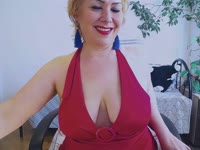 Hey guys! l am so sexy and naughty!l have pretty face, best smile, big tittes, sweet ass...mmm very hot always ready for some fun...and great time spent online!