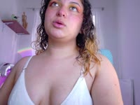 In front of the web cam I am very naughty and disposed to doy everynigth in order to fulfill the wishes of my viewers and please them whit my presence.one of my favorite things about the web cam modeling is to be a company for you and make you happy.