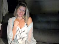 Hi, I am a sweet and naughty woman who likes to try new things. Do you want to discover with me how naughty I can be?I am waiting for you