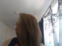 Soy una mujer feliz, sensual y curiosa con muchas ganas de seguir conociendo gente nueva de todo el mundo y que me enseñen cosas nuevas. Ven conmigo y conóceme y tengamos una charla muy divertida e interesante.