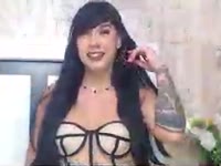 Hello darling, welcome to my room! I