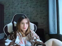 a young and cheerful girl, I love hot communication and tattoos ... my hobbies are to cook and make drawings on my body.  I really want to find lovers of hot conversations and sweet masturbation.