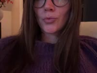 Hey Lieverd, heb jij ook zo’n zin om lekker je zaad voor mij te lozen? Ik ben Sterre & jouw virtuele stoute vriendinnetje. Bij mij kan je persoonlijke aandacht & een flinke dosis geiligheid verwachten. Ik ben een leuke spontane slanke dame met heerlijke borsten cup 75 E. In het bezit van verschillende Lovense speeltjes die je live kan besturen, make me wet baby! Welke kinky fantasie je ook hebt ik ben super openminded! See you soon! xxx SterreOja, ook kick ik op findom en zoek ik een echte paypig!!