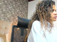 I’m a sweet, warm girl with a playful touch that will make you smile from the very first moment. I love creating real connections, listening, and making every person feel special. They say I have a captivating gaze and an energy that feels comforting… like a place you always want to come back to.
If you come see me, you’ll find a space full of connection, laughter, and unique moments. I like to take things slow, enjoy every second, and let everything flow naturally. Here, you don’t just come to watch… you come to feel good, relax, and share something beautiful with me