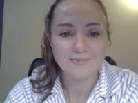 sweet curly, I like to communicate with people on different topics, positive and friendly, Safo is always with you