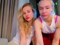 im  very   open  minded, i  love    to  show  muself..  and i  love  to  get  alot  of   attention