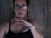 hi baby ;) i am penny, 34 years old and always horny :)