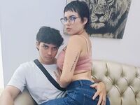 couple webcam show LunnaAndLiamn