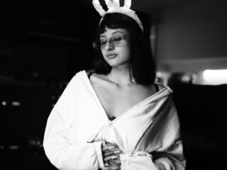 ass spanking webcam UrsulaLorn