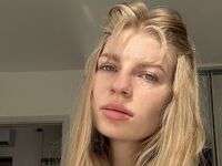 hot cam play AlissMil