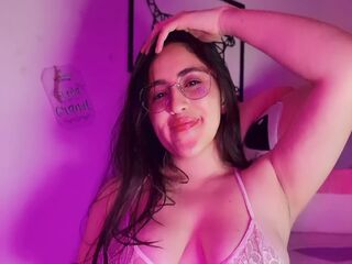 free live webcam chat AmyVele
