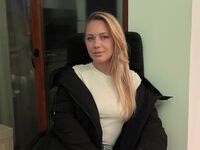 topless girl AnyaLior