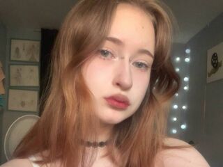 naked cam girl masturbating with vibrator ArwenSilver