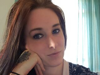 shaved pussy web cam BrookeMoon