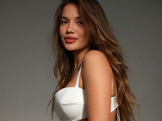 naughty camgirl CammieLosecco