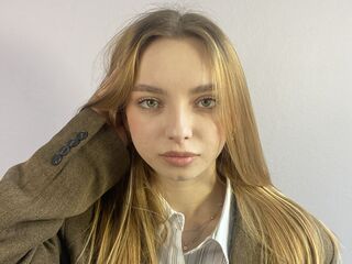 girl sexcam ChariseKuhnke