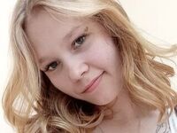 girl cam naked DainePostema