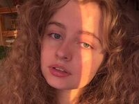 fingering girl cam DanettaBlunsh