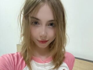 free adult cam DaniGlow