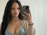 naked cam girl masturbating with sextoy DaviWilliams