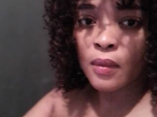 chat live webcam DelicateDiamond