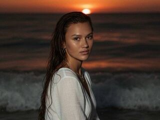 free nude live show DelilahCoryea