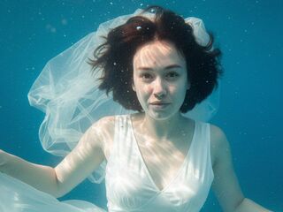 topless webcamgirl ElbaPayton