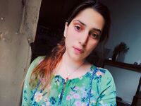 naked camgirl ElsaEmily