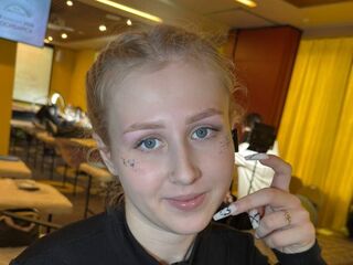 free hardcore porn web cam EmelinaKrider