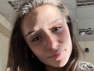 adult nude chat HeidyDuggar