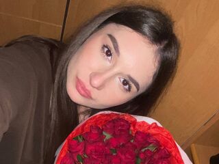 camgirl masturbating with vibrator HesterWarhol