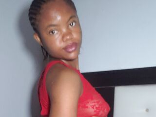 camgirl showing pussy IvyAurora