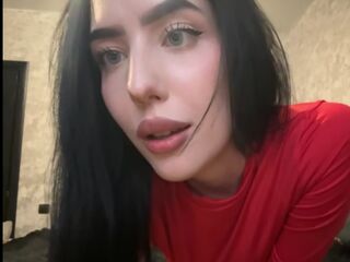 nude webcamgirl picture JoelCrossett