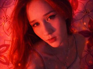 naked webcamgirl photo JulieCusanelli