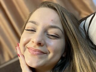 free live chat LauraKendrix