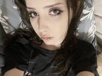 camgirl showing tits LaureenWinbush