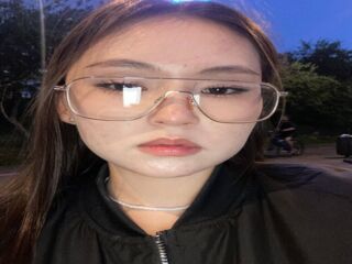 girl LauriMoradel