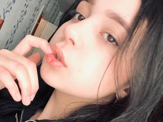 naked webcam girl fingering LeotaBienvenu
