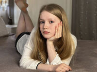 flirt chat room LilianHoward