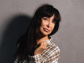 topless camgirl LindaRome