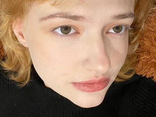 bedroom livesex LunaBeans