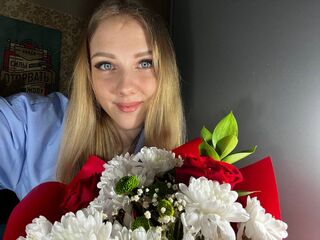 bedroom webcam LusiAime