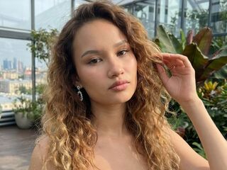 hot cam play MaliaUcci