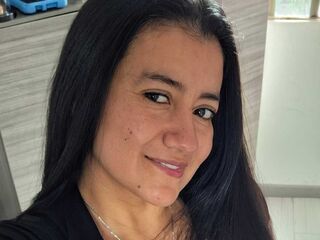 girl webcam show MariaThomp