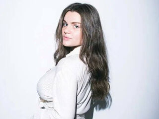 chatroom cam MelaniMell