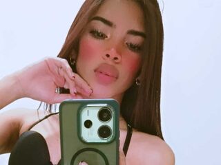 camgirl fingering wet pussy MeliClarck