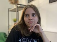 fingering girl webcam  MelisaVonk