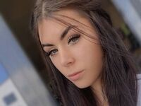 nude webcam girl MellieKastor