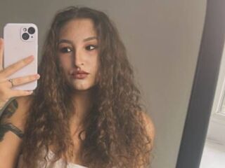 chat room picture NicholMikrot