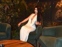 cam girl fingering pussy NicoleeFerrer